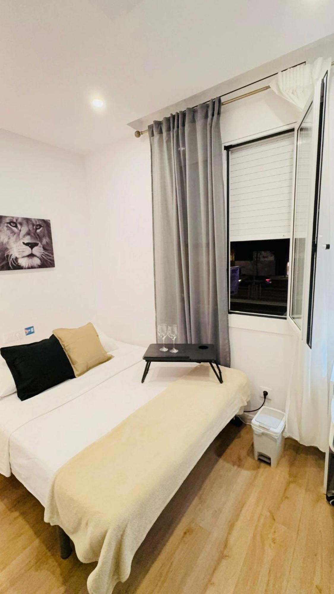 Habitaciones En Барселона Екстер'єр фото