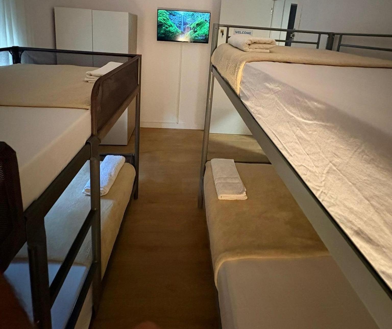 Habitaciones En Барселона Екстер'єр фото